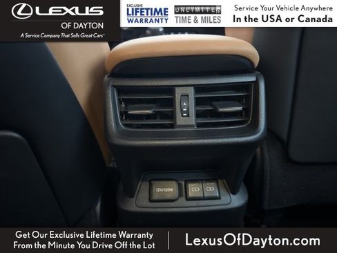 Certified 2025 Lexus ES 300h w/ Luxury Package image 34