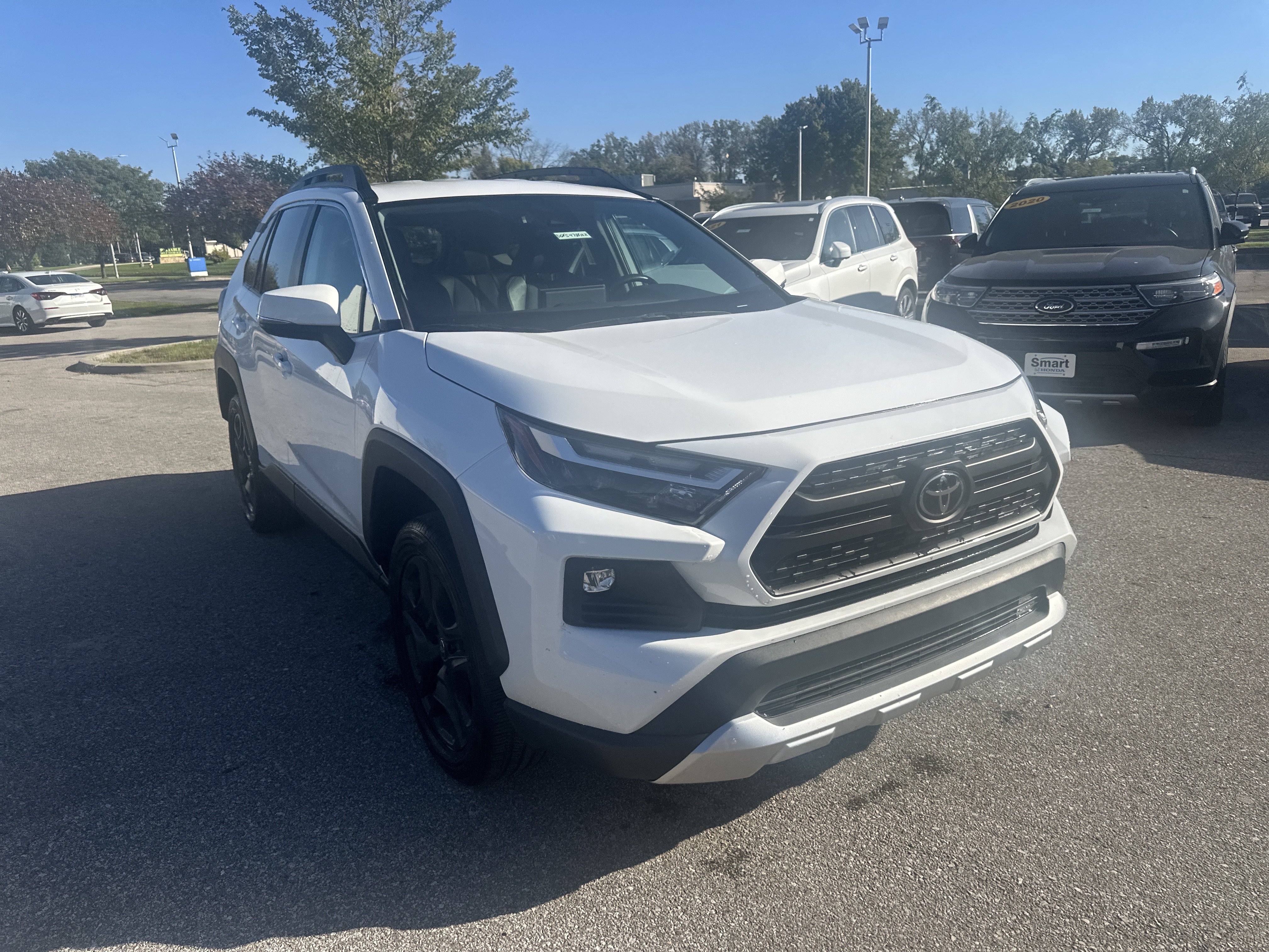 Used 2024 Toyota RAV4 Adventure AWD/4WD image 2