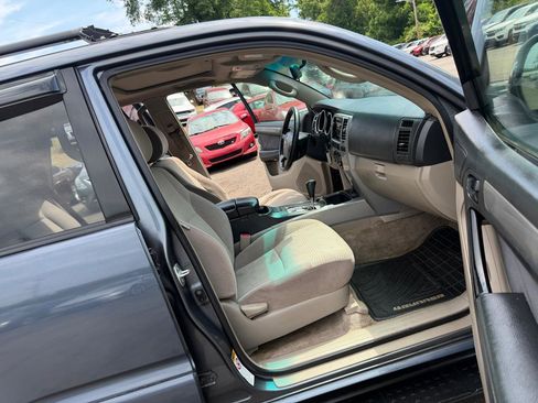Used 2005 Toyota 4Runner Sport RWD image 15
