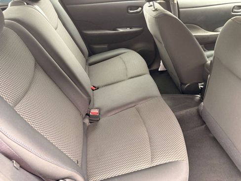 Used 2013 Nissan Leaf S image 24