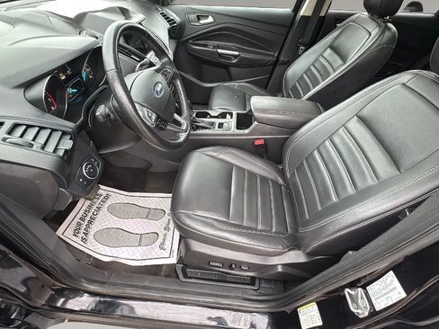 Used 2019 Ford Escape SEL AWD/4WD image 5