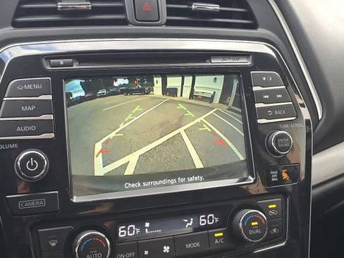 Used 2017 Nissan Maxima 3.5 SV FWD image 28