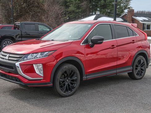 Used 2020 Mitsubishi Eclipse Cross AWD image 4