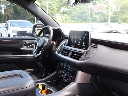 Used 2021 Chevrolet Suburban Z71 AWD/4WD image 44