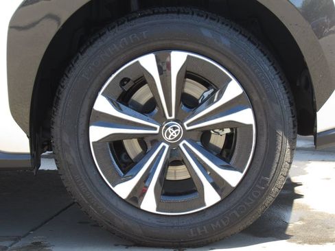 Certified 2024 Toyota bZ4X AWD w/ Weather Package image 36