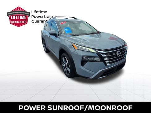 Certified 2024 Nissan Rogue SL w/ SL Premium Package AWD/4WD image 6
