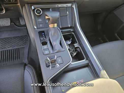 Used 2026 Lexus GX 550 w/ Accessory Package (2T) image 26