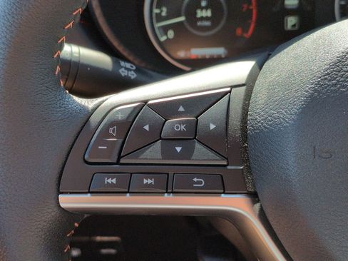 New 2025 Nissan Versa SR w/ Trunk Package image 14