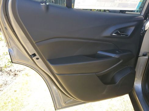 New 2026 Chevrolet Trax LT w/ Sunroof Package FWD image 16