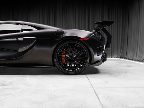 Used 2016 McLaren 570S Coupe RWD image 5