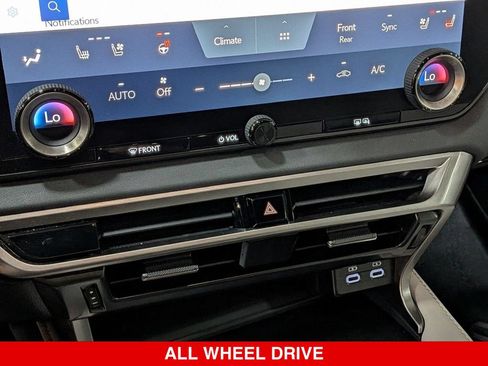 Used 2024 Lexus RX 350 Premium w/ Accessory Package (Z1) AWD/4WD image 23