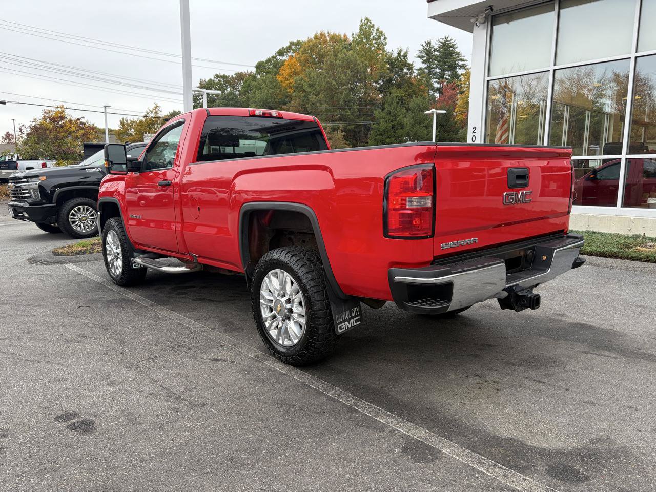 Used 2018 GMC Sierra 2500 4x4 Regular Cab w/ Sierra Convenience Package image 8