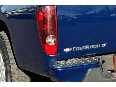 Used 2012 Chevrolet Colorado LT image 25