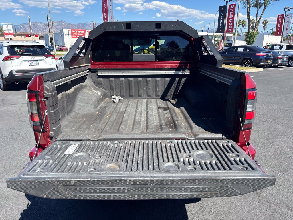 Used 2023 Nissan Frontier SV w/ SV Convenience Package RWD image 10