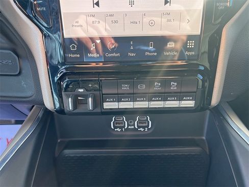 Used 2023 RAM 2500 Laramie image 34