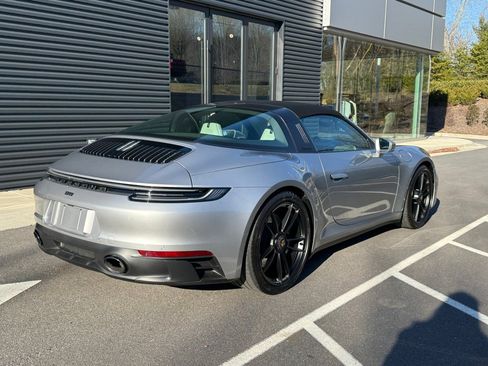 Certified 2022 Porsche 911 Targa 4S image 7