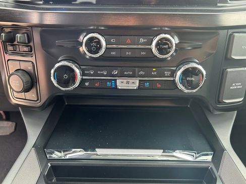 New 2026 Ford F350 Lariat w/ Lariat Premium Package image 16