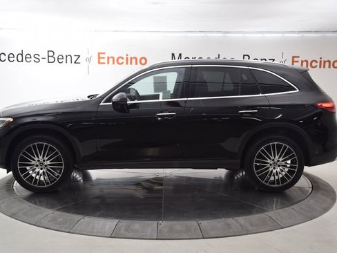 Certified 2026 Mercedes-Benz GLC 300 image 3