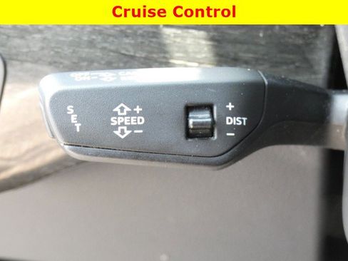 Used 2018 Audi Q7 3.0T Prestige w/ Prestige Package image 28