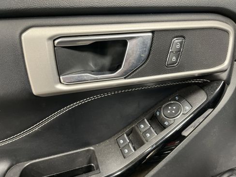 Used 2022 Ford Explorer ST AWD/4WD image 20