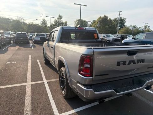 Used 2025 RAM 1500 Big Horn AWD/4WD image 7