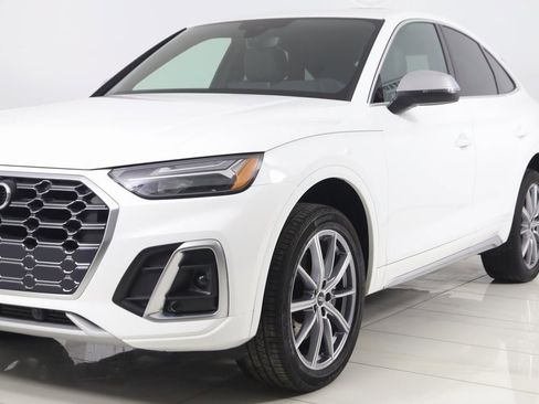 Used 2022 Audi SQ5 Premium image 54