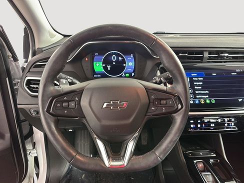 Used 2023 Chevrolet Bolt EUV LT w/ Convenience Package image 29