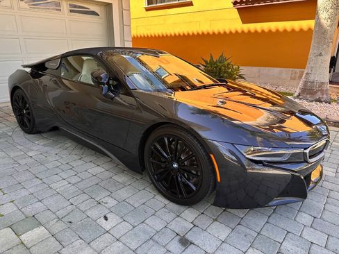 Used 2019 BMW i8 Roadster AWD/4WD image 52
