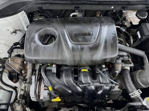 Used 2019 Hyundai Accent SE image 24