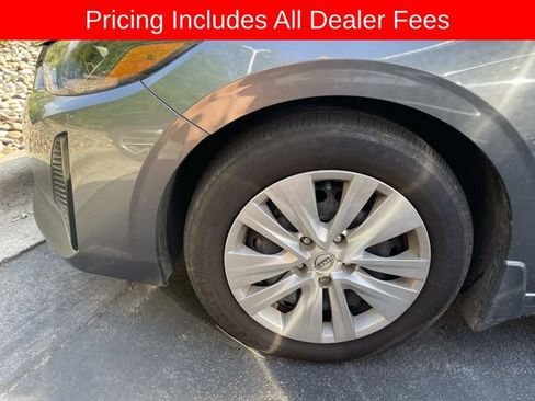 Used 2024 Nissan Sentra S FWD image 2