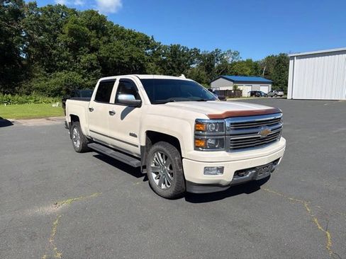 Used 2015 Chevrolet Silverado 1500 High Country AWD/4WD image 7