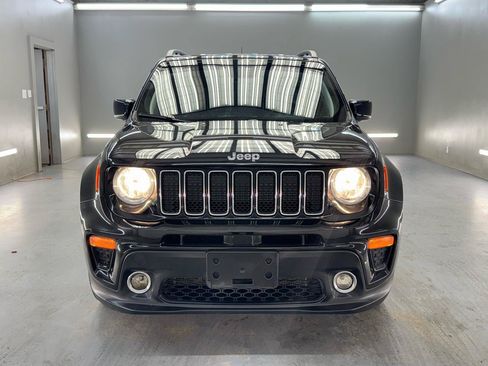 Used 2020 Jeep Renegade Latitude FWD image 2