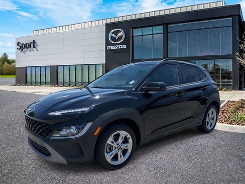 Used 2023 Hyundai Kona SEL w/ Cargo Package AWD/4WD image 7