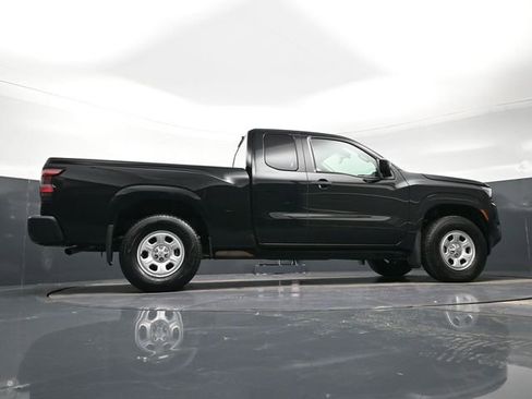 Used 2025 Nissan Frontier S w/ S Utility Package image 35