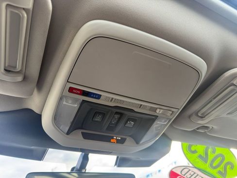 Certified 2023 Subaru Forester Limited image 18