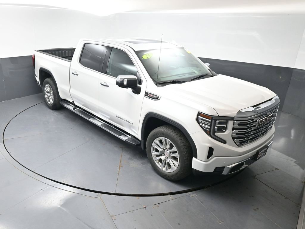 Used 2023 GMC Sierra 1500 Denali AWD/4WD image 45
