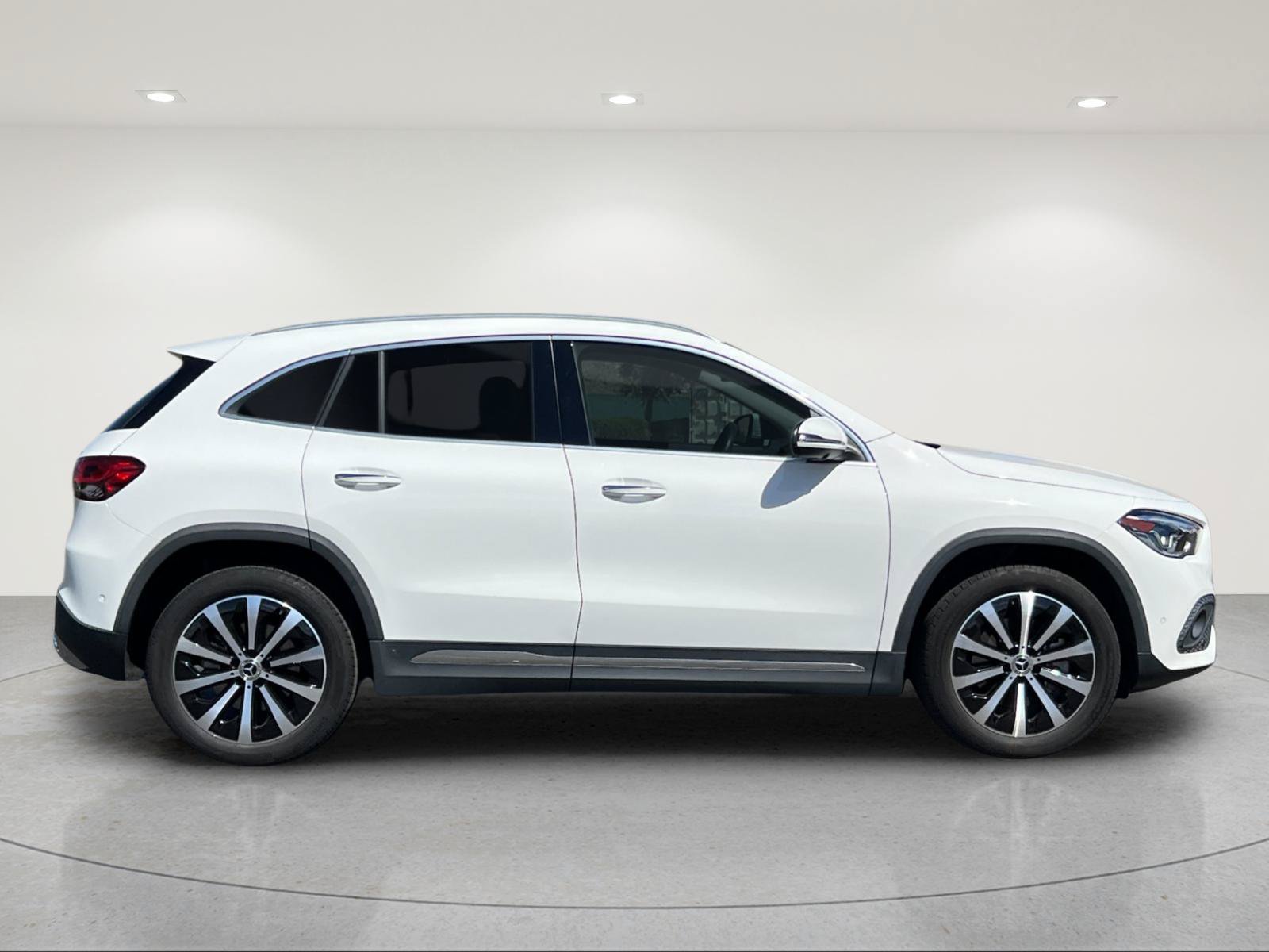 Certified 2023 Mercedes-Benz GLA 250 4MATIC image 6