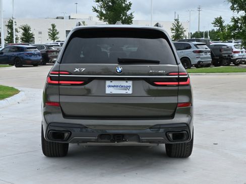 Certified 2023 BMW X7 xDrive40i w/ Executive Package AWD/4WD image 8