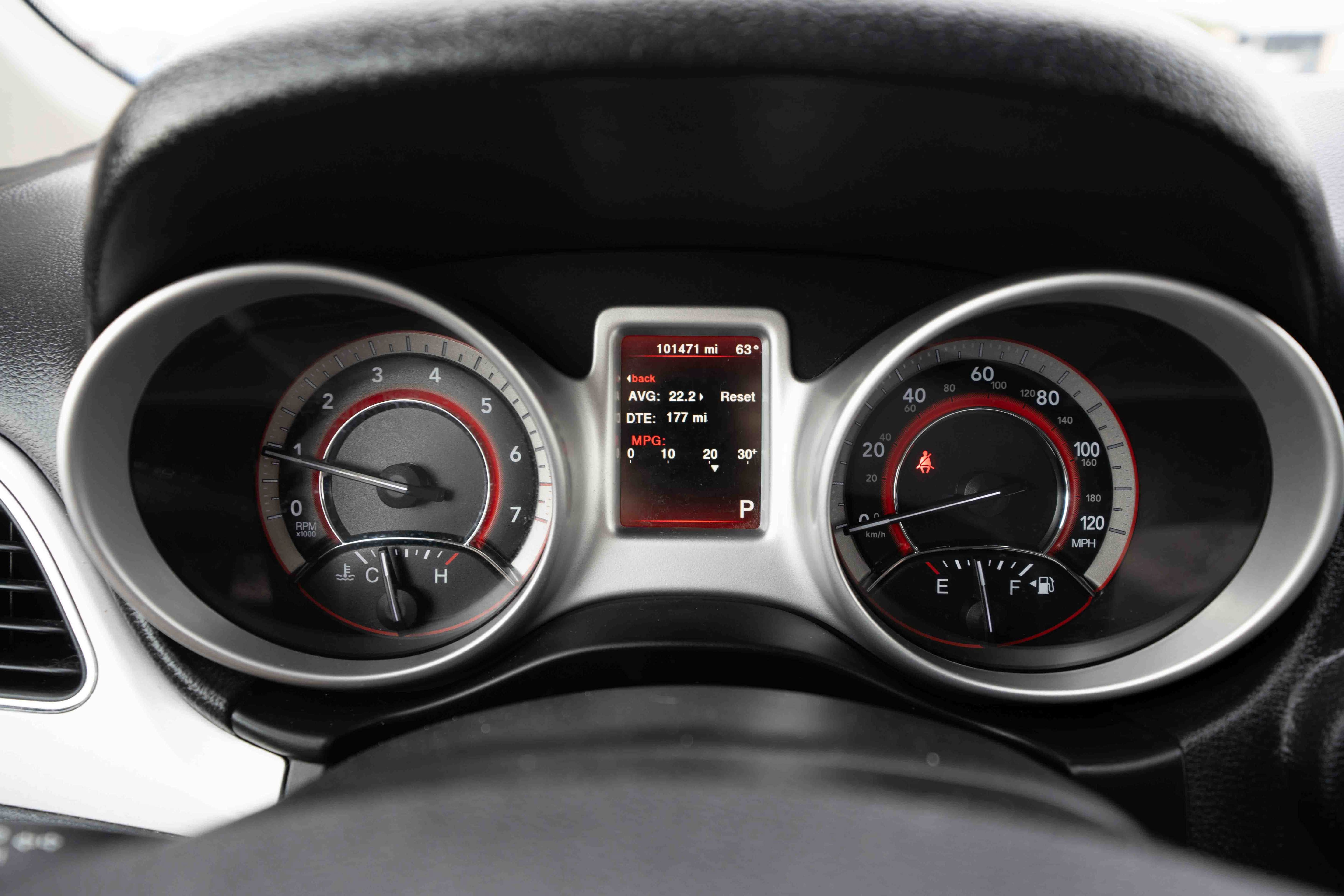 Used 2019 Dodge Journey SE FWD image 15