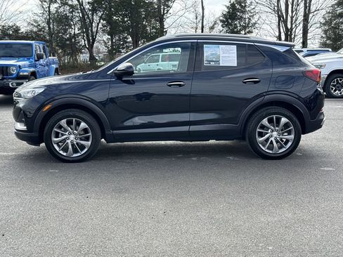 Used 2021 Buick Encore GX Essence w/ Advanced Technology Package image 6