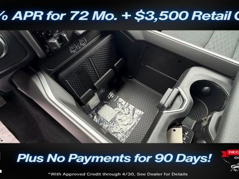 New 2026 RAM 1500 4x4 Crew Cab image 33