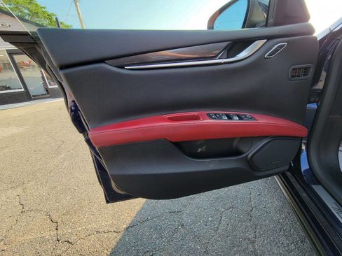 Used 2017 Maserati Ghibli S Q4 image 12