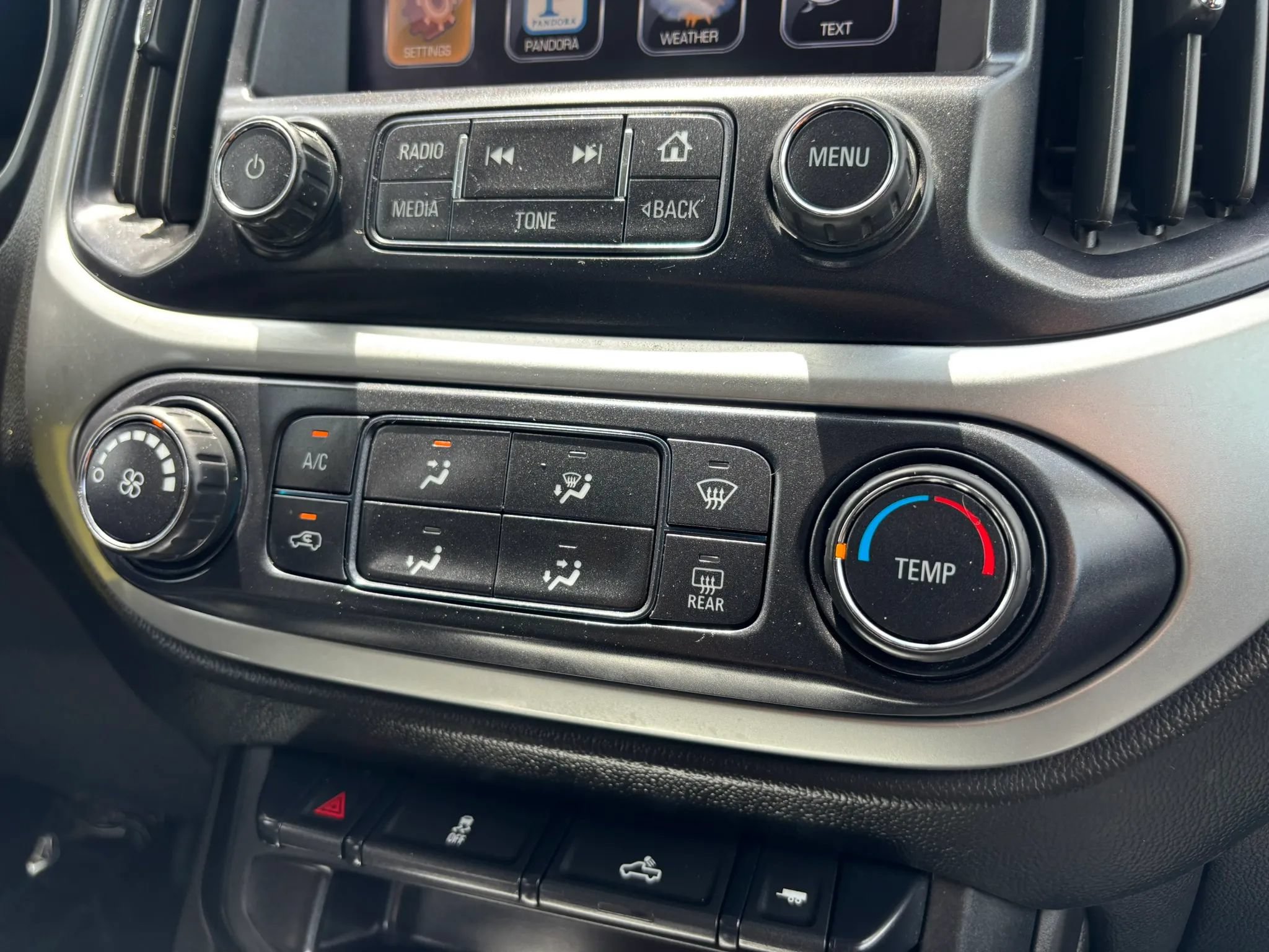 Used 2016 Chevrolet Colorado LT w/ LT Convenience Package RWD image 36