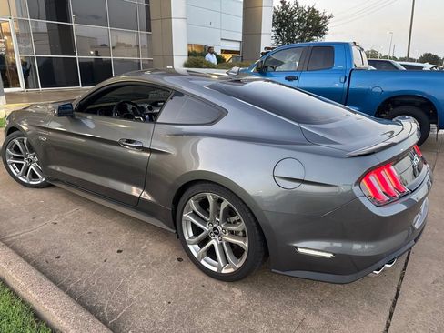 Used 2022 Ford Mustang GT Premium w/ Equipment Group 401A RWD image 2