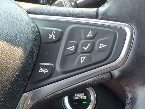 Used 2020 Chevrolet Equinox Premier AWD/4WD image 11