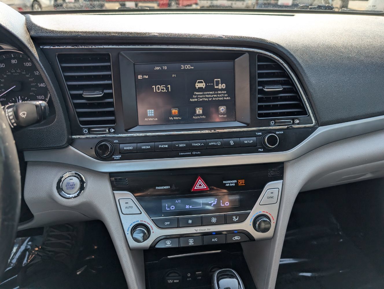 Used 2017 Hyundai Elantra Limited FWD image 22