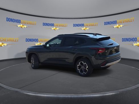 New 2026 Chevrolet Trax LT FWD image 6