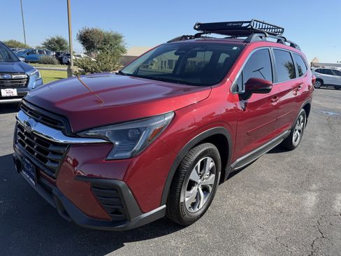 Certified 2023 Subaru Ascent Premium w/ Convenience Package image 3