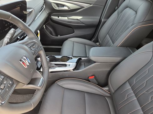 New 2026 Buick Envista Sport Touring FWD image 21