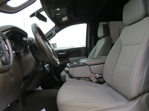 Used 2021 Chevrolet Silverado 1500 LT image 18